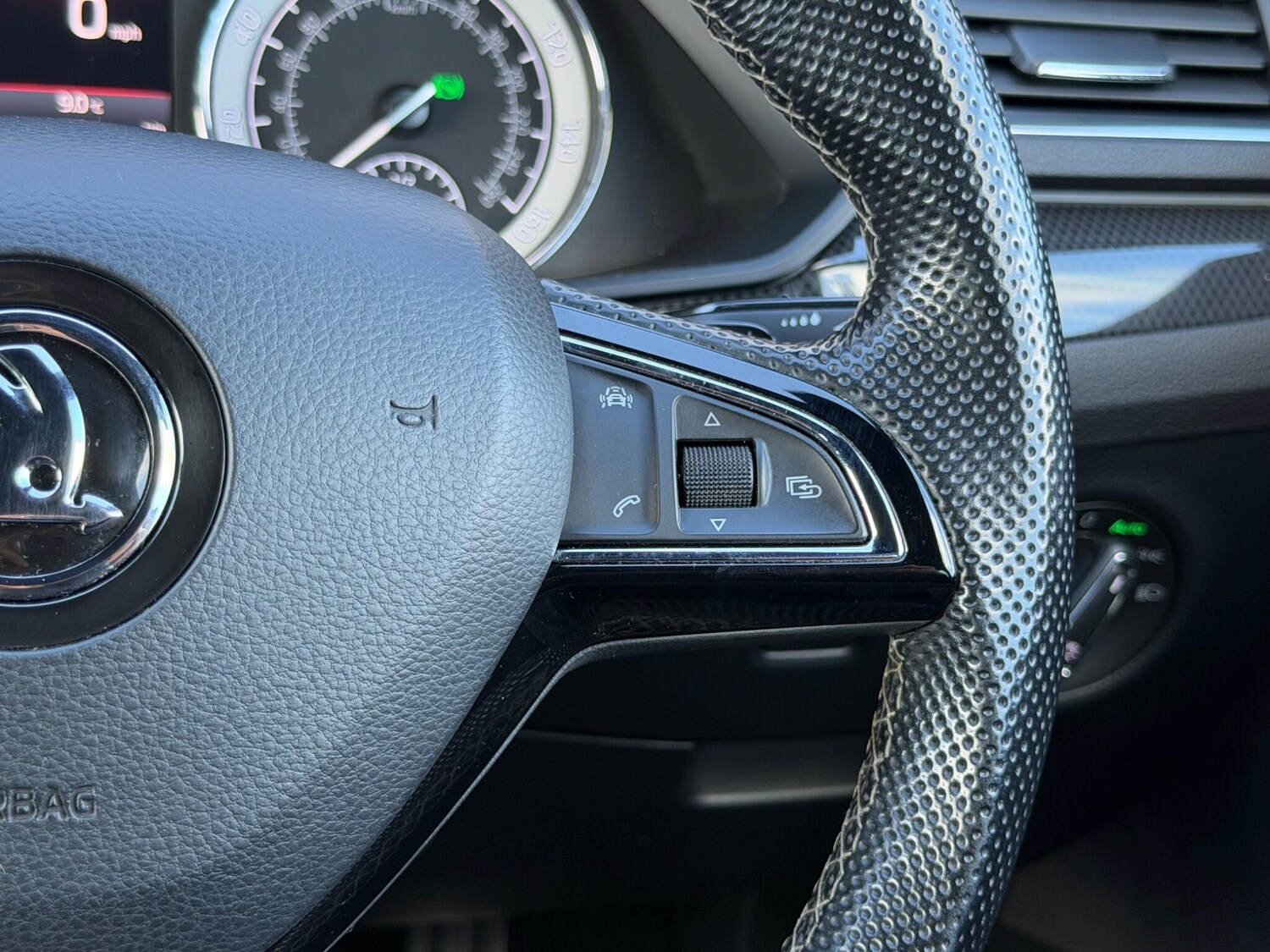 Used Skoda Superb 2018 for sale - 78220670: Photo 34