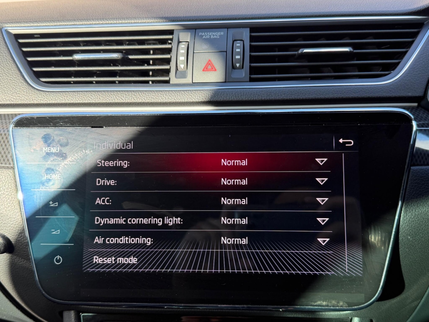 Used Skoda Superb 2018 for sale - 78220670: Photo 51