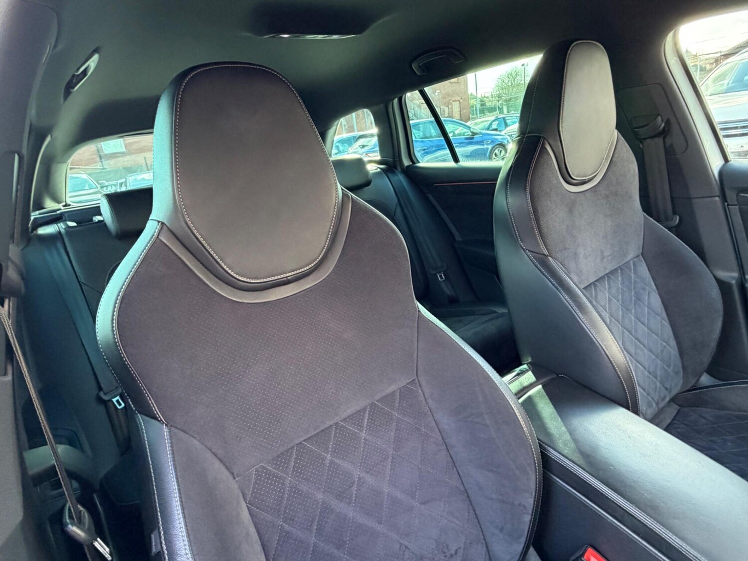 Used Skoda Superb 2018 for sale - 78220670: Photo 56