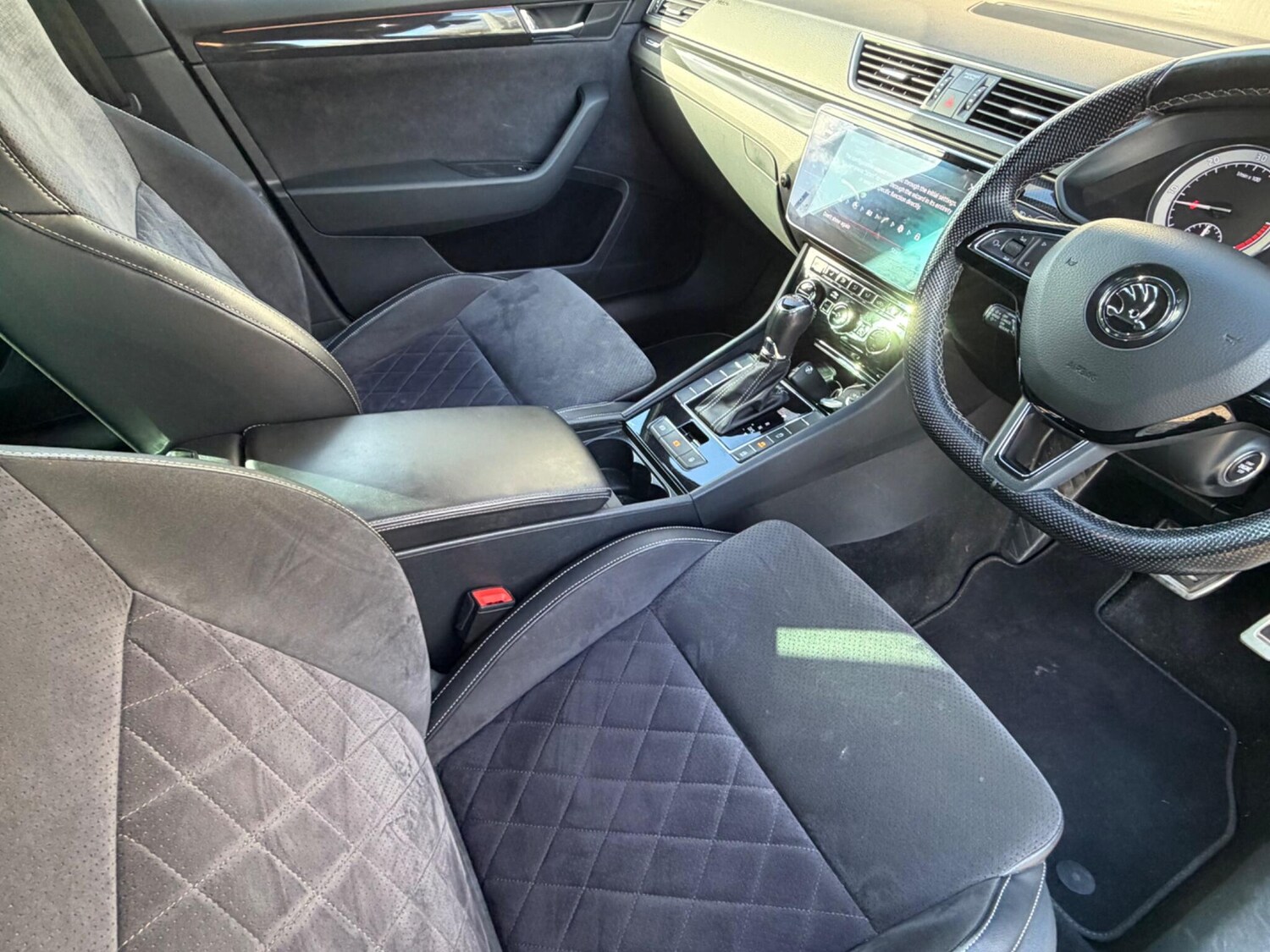 Used Skoda Superb 2018 for sale - 78220670: Photo 57