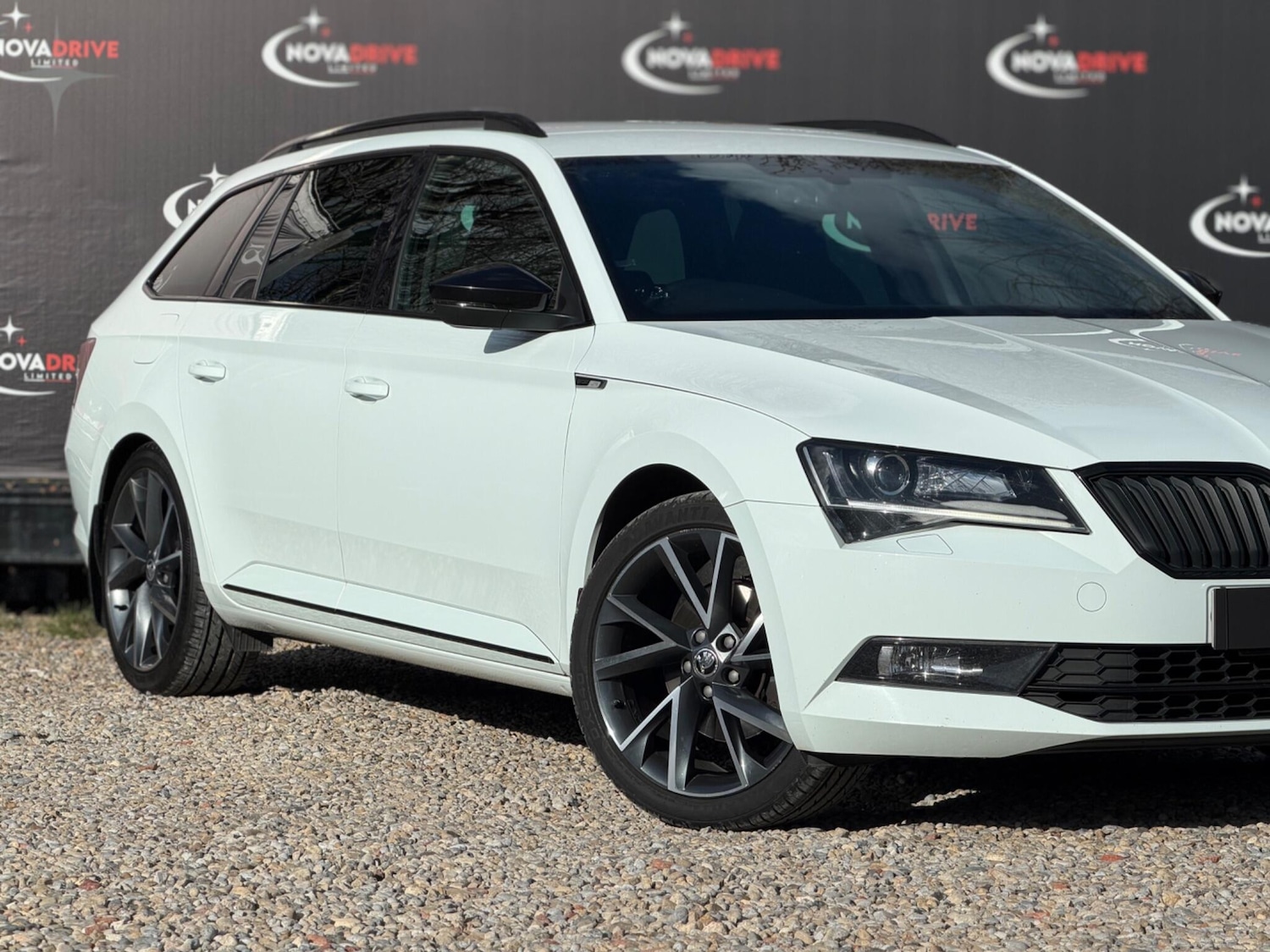 Used Skoda Superb 2018 for sale - 78220670: Photo 8