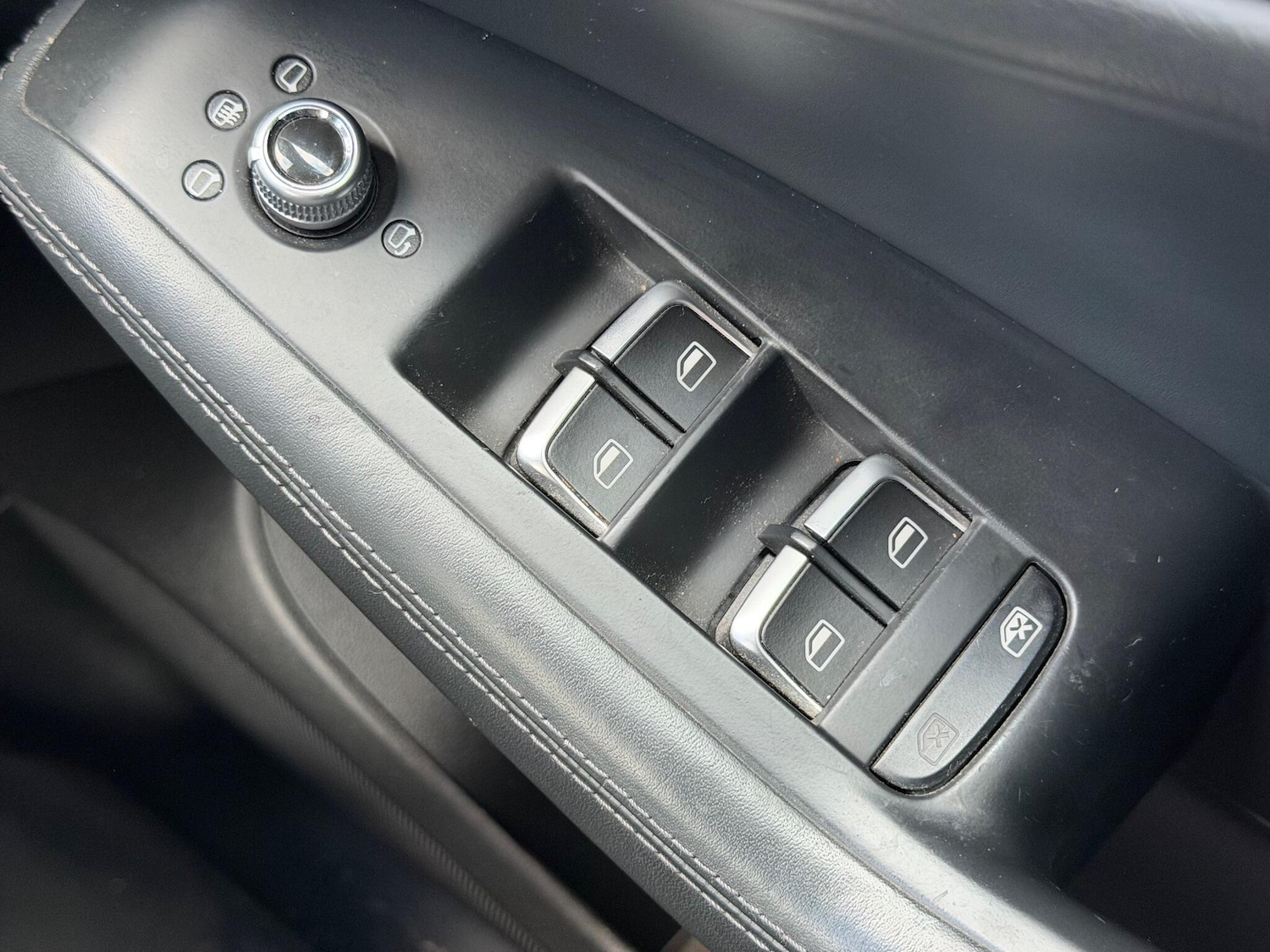 Used Audi Q5 2015 for sale - 76572232: Photo 25