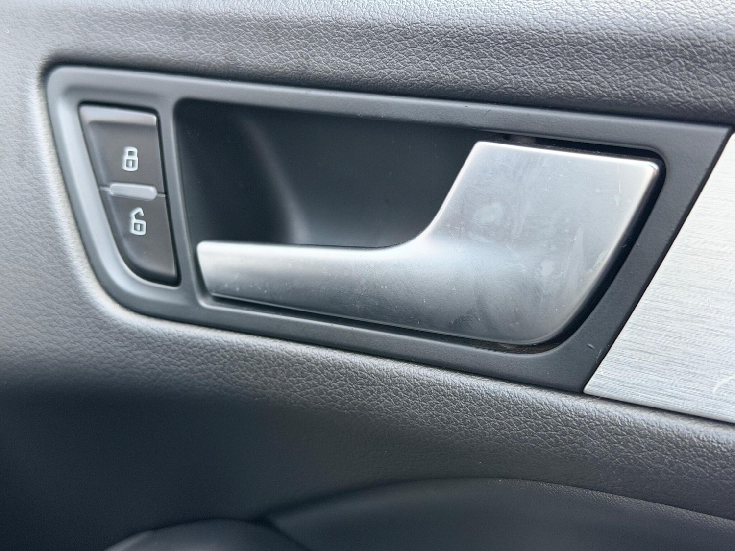 Used Audi Q5 2015 for sale - 76572232: Photo 26