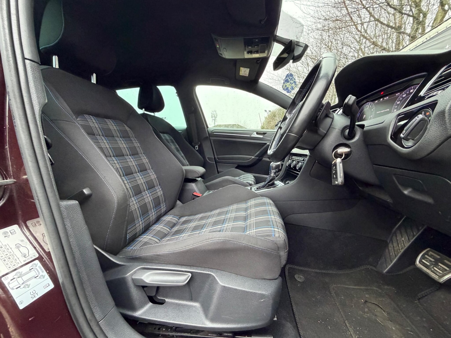 Used Volkswagen Golf 2018 for sale - 77457455: Photo 50