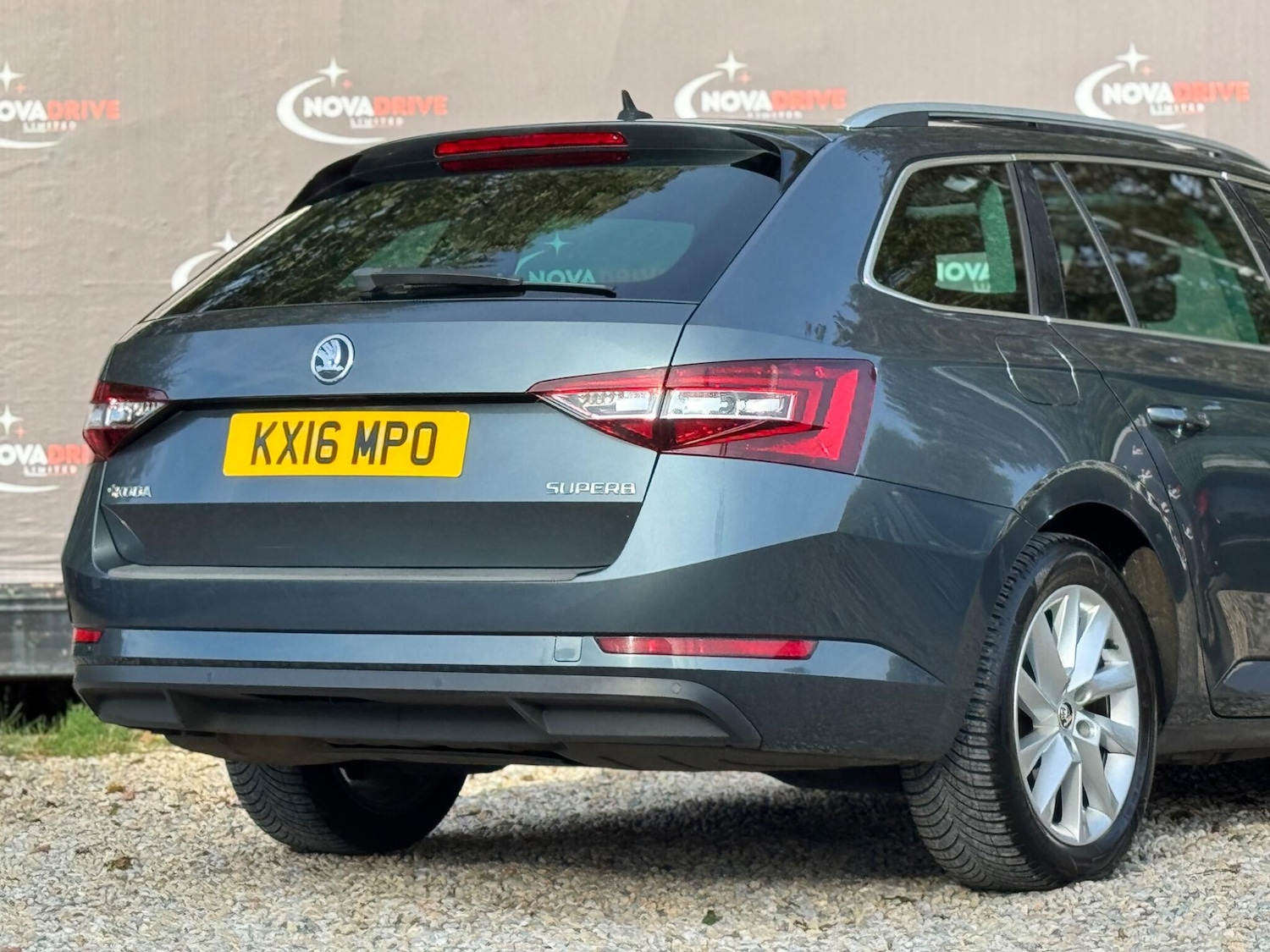Used Skoda Superb 2016 for sale - 76409066: Photo 11
