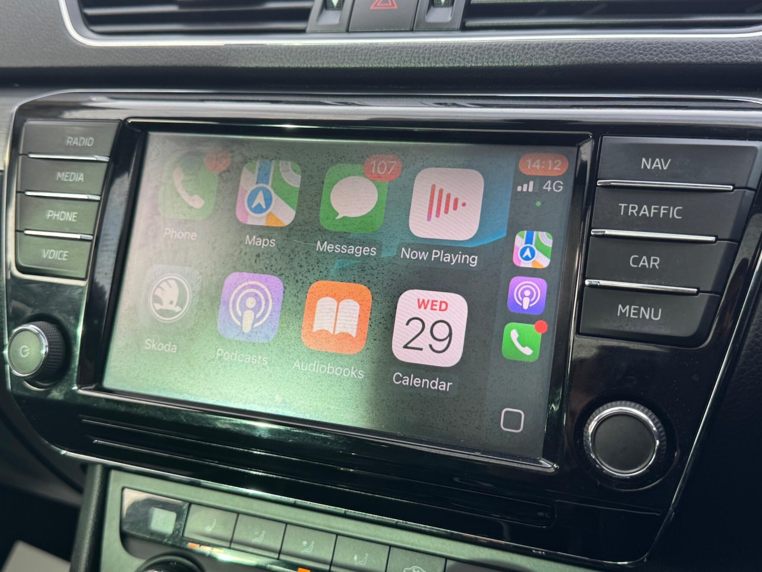 Used Skoda Superb 2016 for sale - 76409066: Photo 42