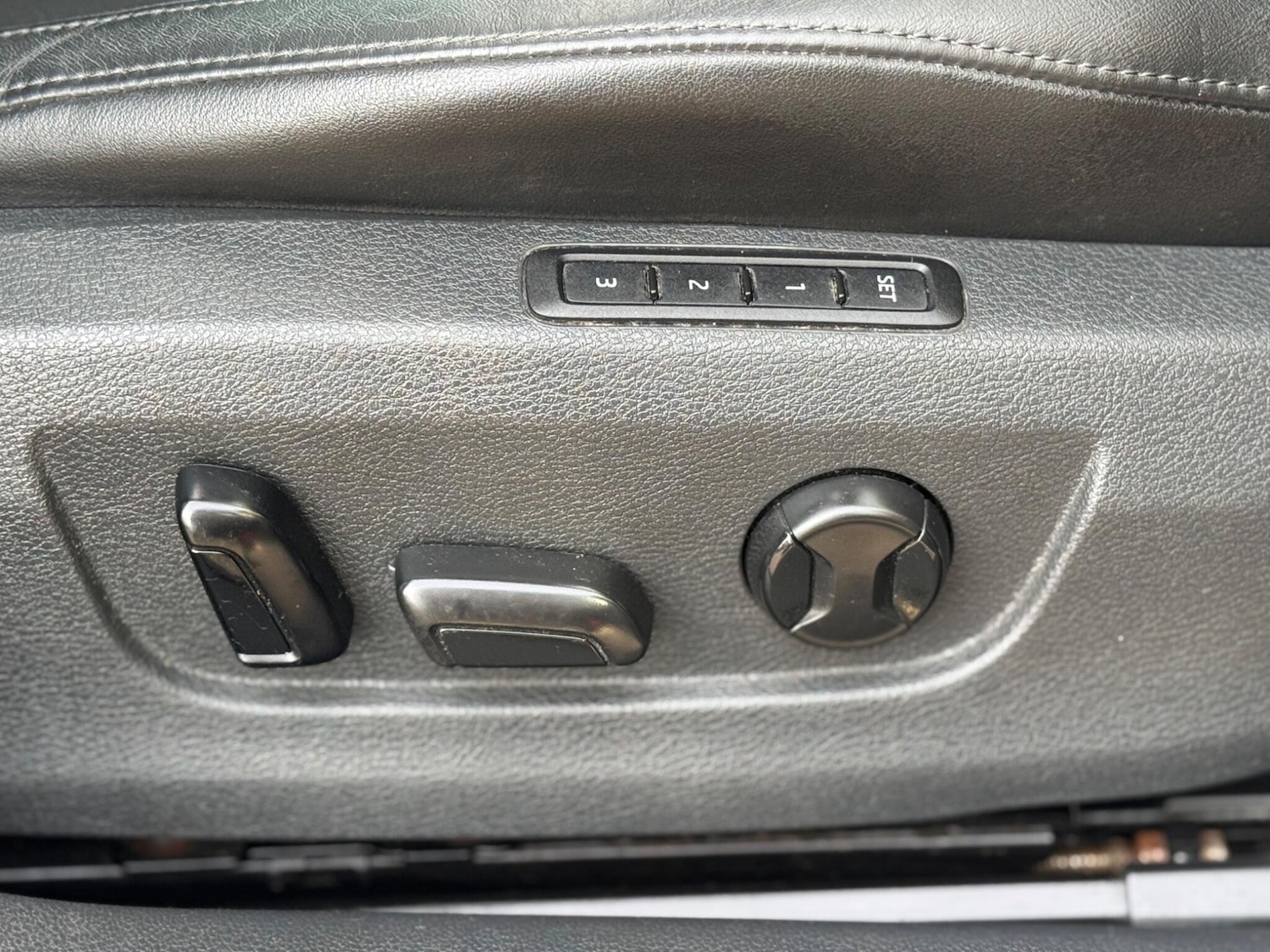 Used Skoda Superb 2016 for sale - 76409066: Photo 44