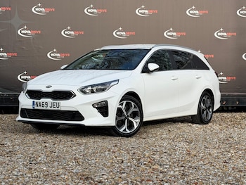 Used Kia Ceed 2019 for sale - 77457448: Photo