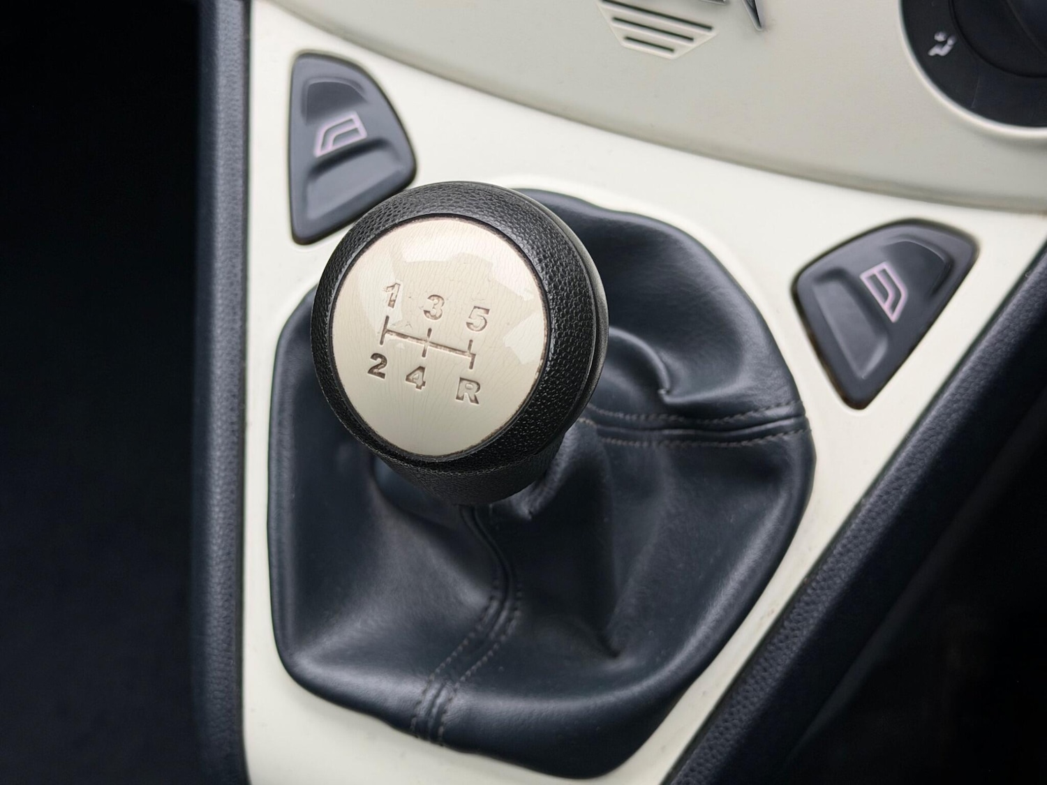 Used Ford Ka 2013 for sale - 77457439: Photo 27