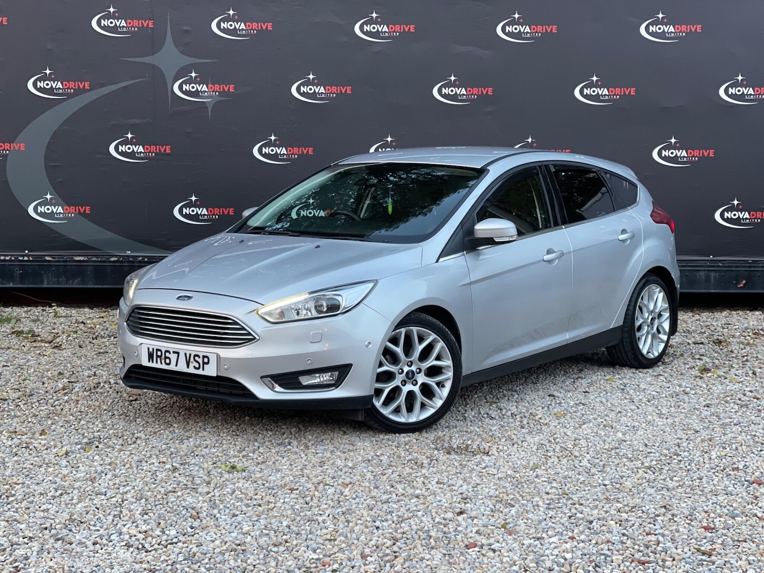 Used Ford Focus 2017 for sale - 76370657: Photo 1