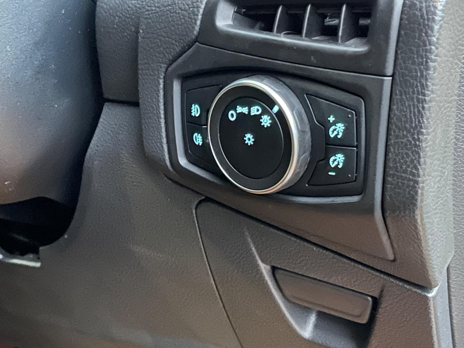 Used Ford Focus 2017 for sale - 76370657: Photo 31
