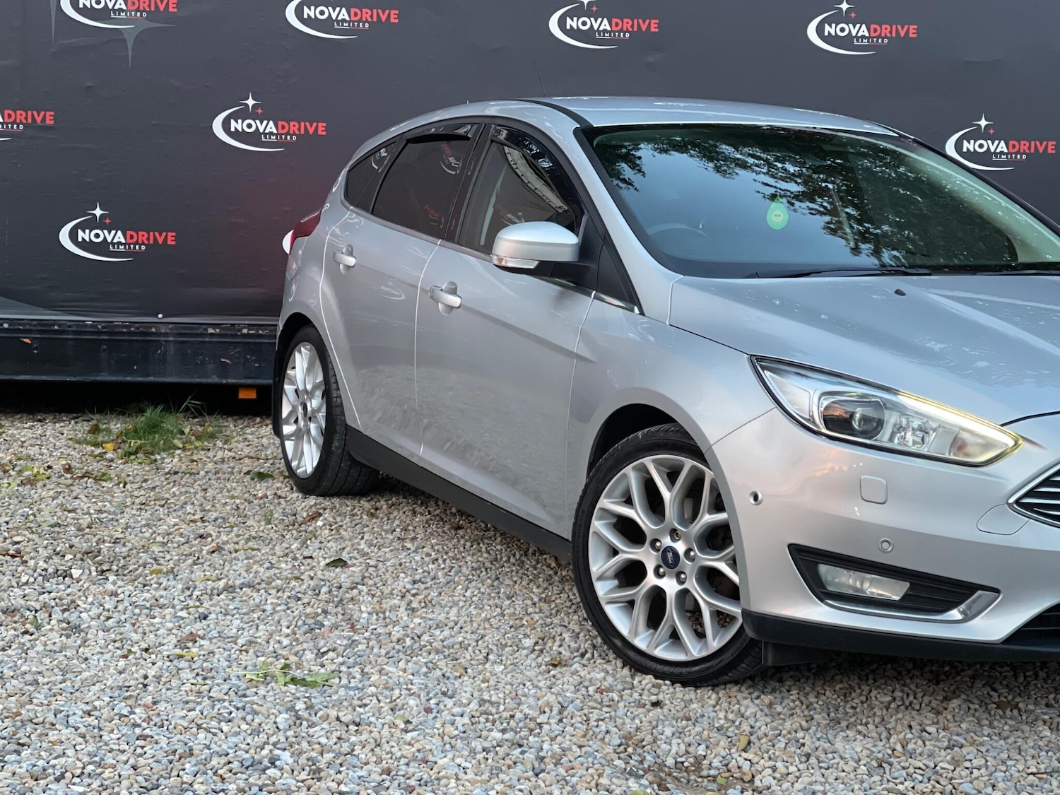 Used Ford Focus 2017 for sale - 76370657: Photo 9