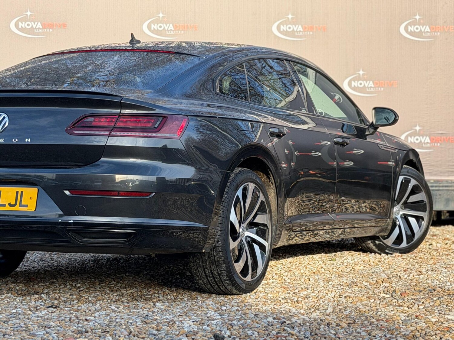 Used Volkswagen Arteon 2018 for sale - 78220681: Photo 11