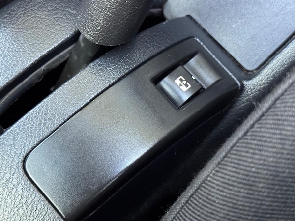 Used Peugeot 207 2010 for sale - 76227476: Photo 28