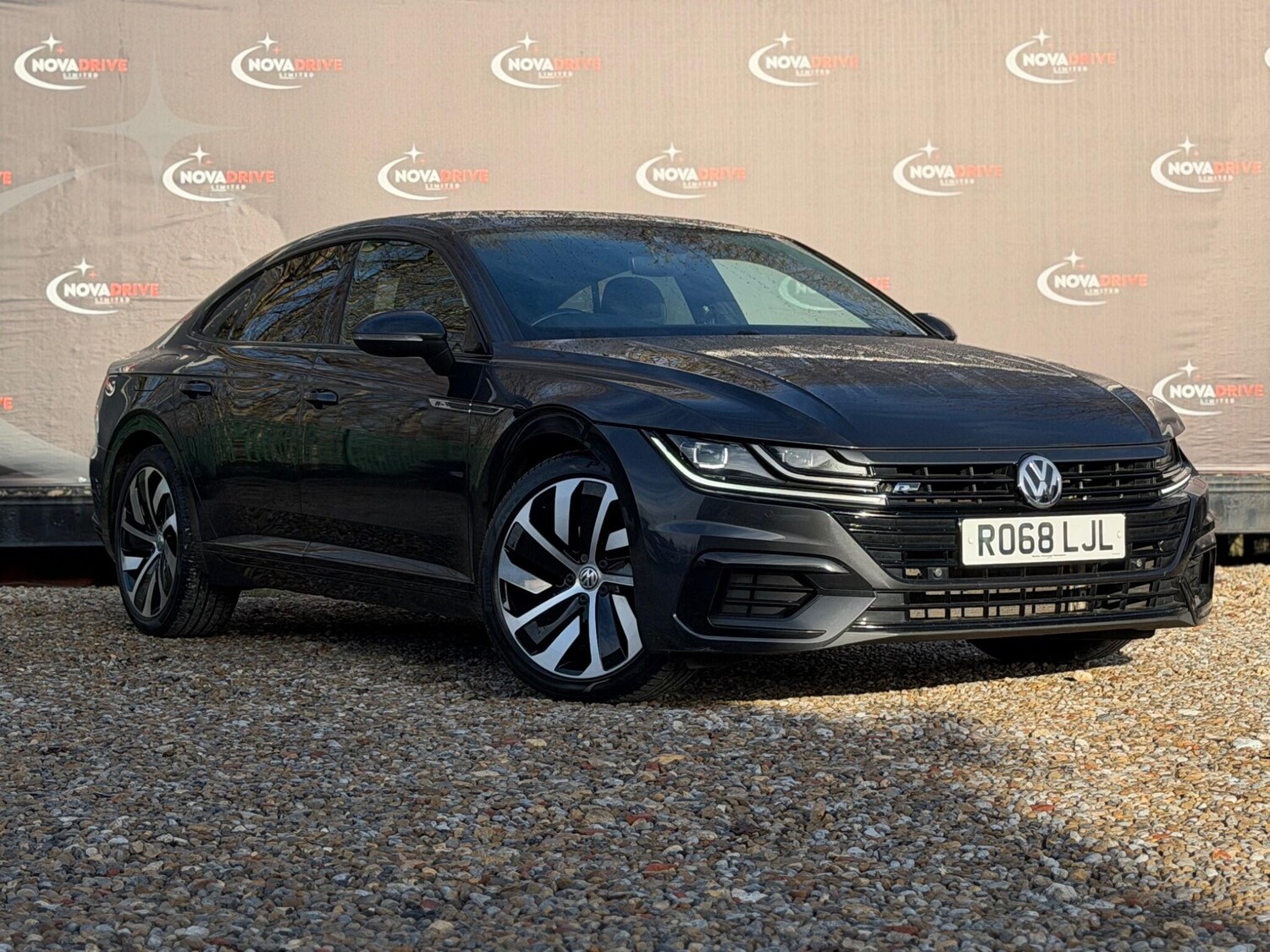 Used Volkswagen Arteon 2018 for sale - 77457463: Photo 6