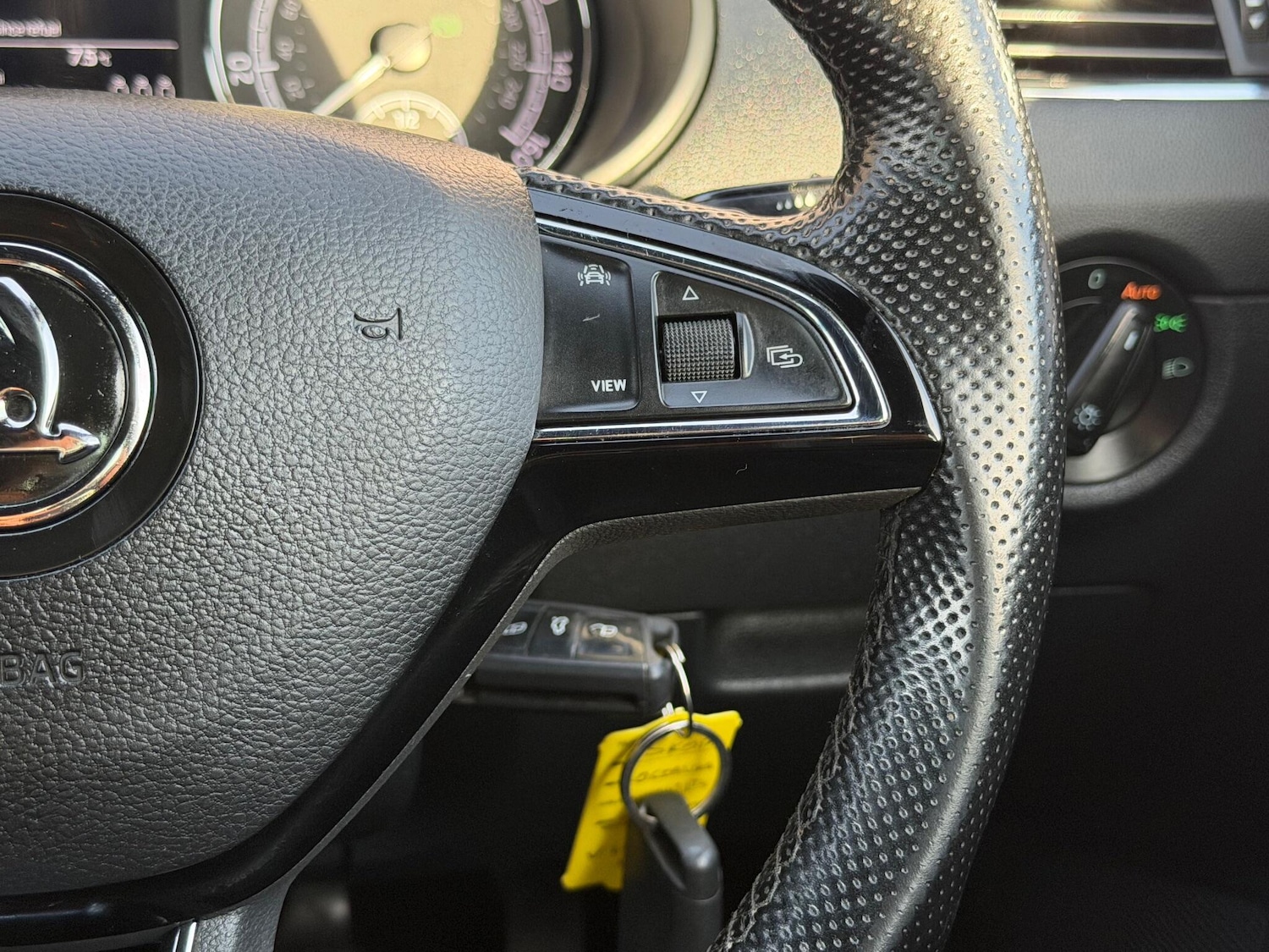 Used Skoda Octavia for sale - 76728000: Photo 30