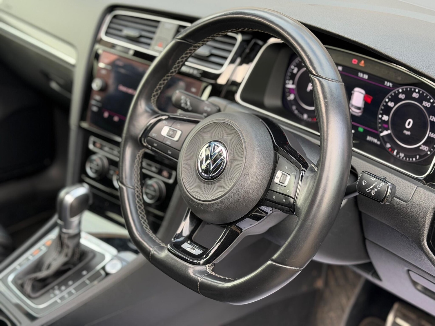 Used Volkswagen Golf 2017 for sale - 78220375: Photo 29