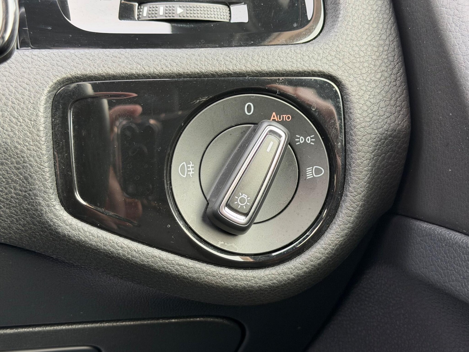 Used Volkswagen Golf 2017 for sale - 78220375: Photo 32