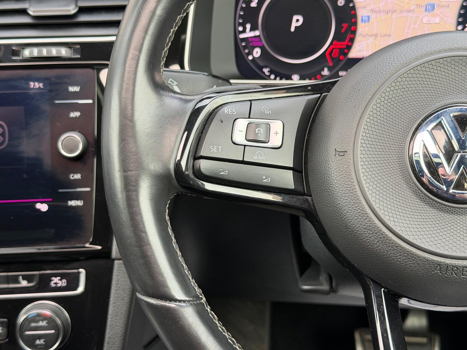 Used Volkswagen Golf 2017 for sale - 77457467: Photo 34