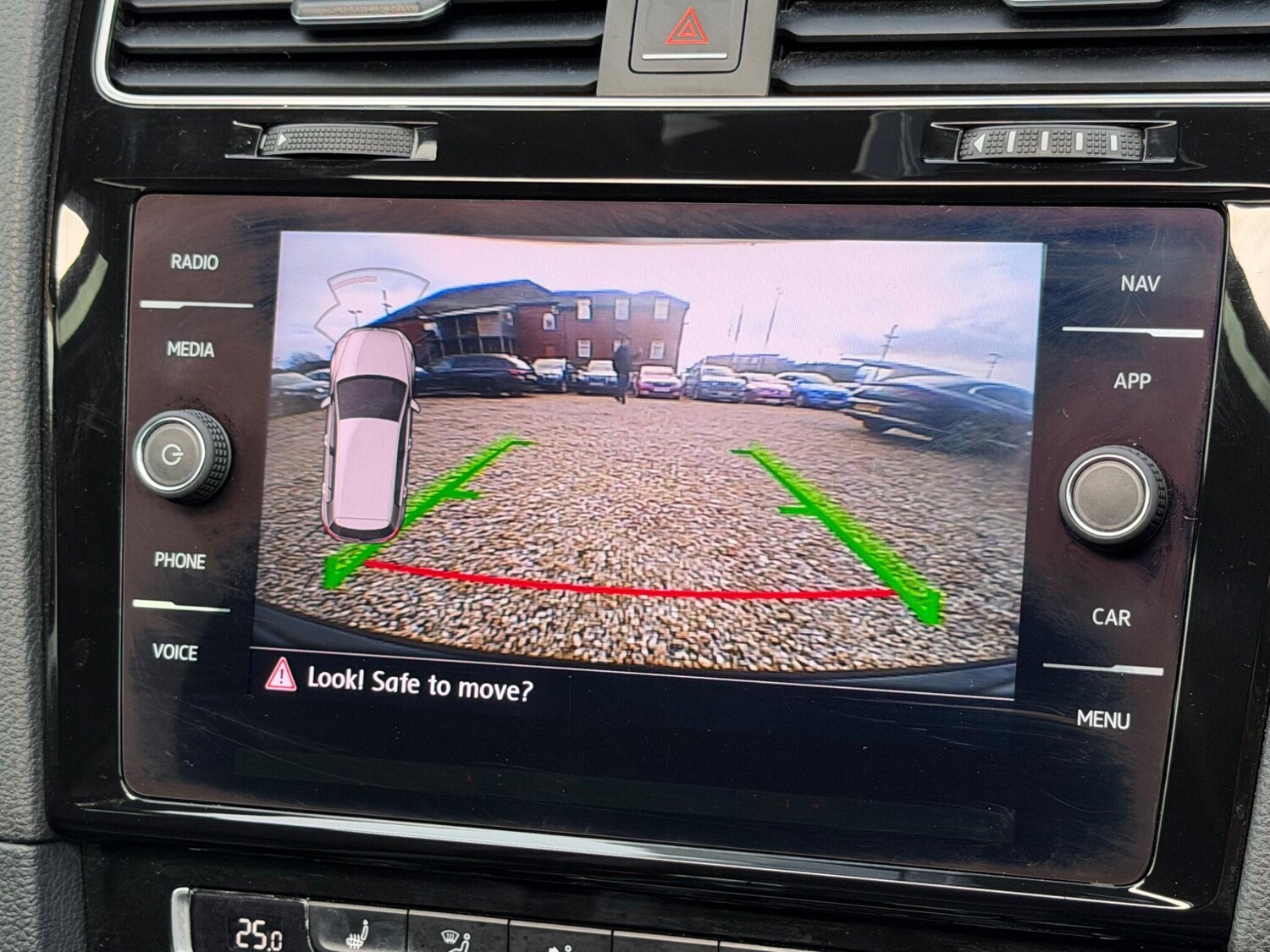 Used Volkswagen Golf 2017 for sale - 77457467: Photo 43