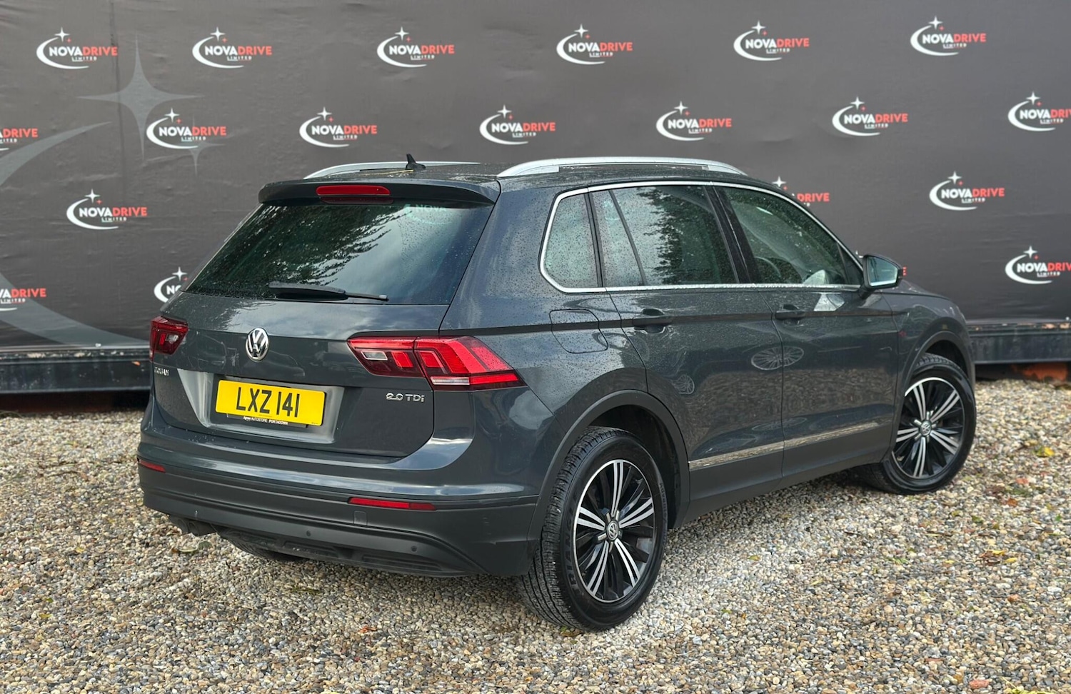 Used Volkswagen Tiguan 2017 for sale - 76380716: Photo 14