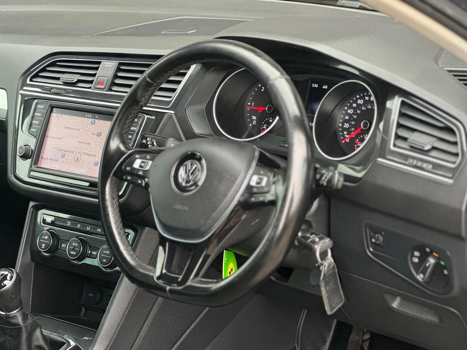 Used Volkswagen Tiguan 2017 for sale - 76380716: Photo 20