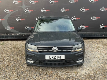 Used Volkswagen Tiguan 2017 for sale - 76380716: Photo