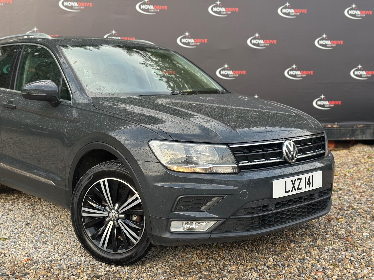 Used Volkswagen Tiguan 2017 for sale - 76380716: Photo 8