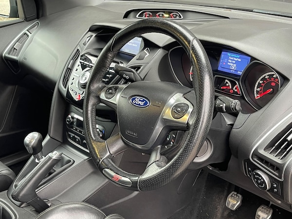 Used Ford Focus 2013 for sale - 76314773: Photo 26
