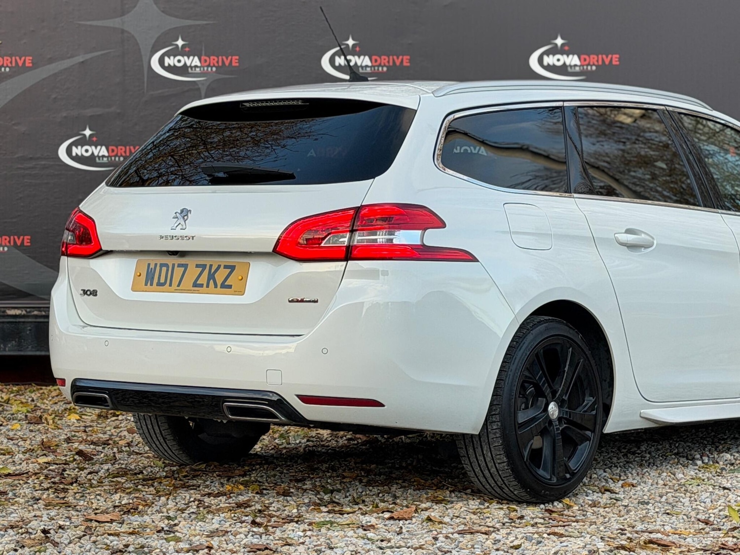 Used Peugeot 308 2017 for sale - 76607550: Photo 12