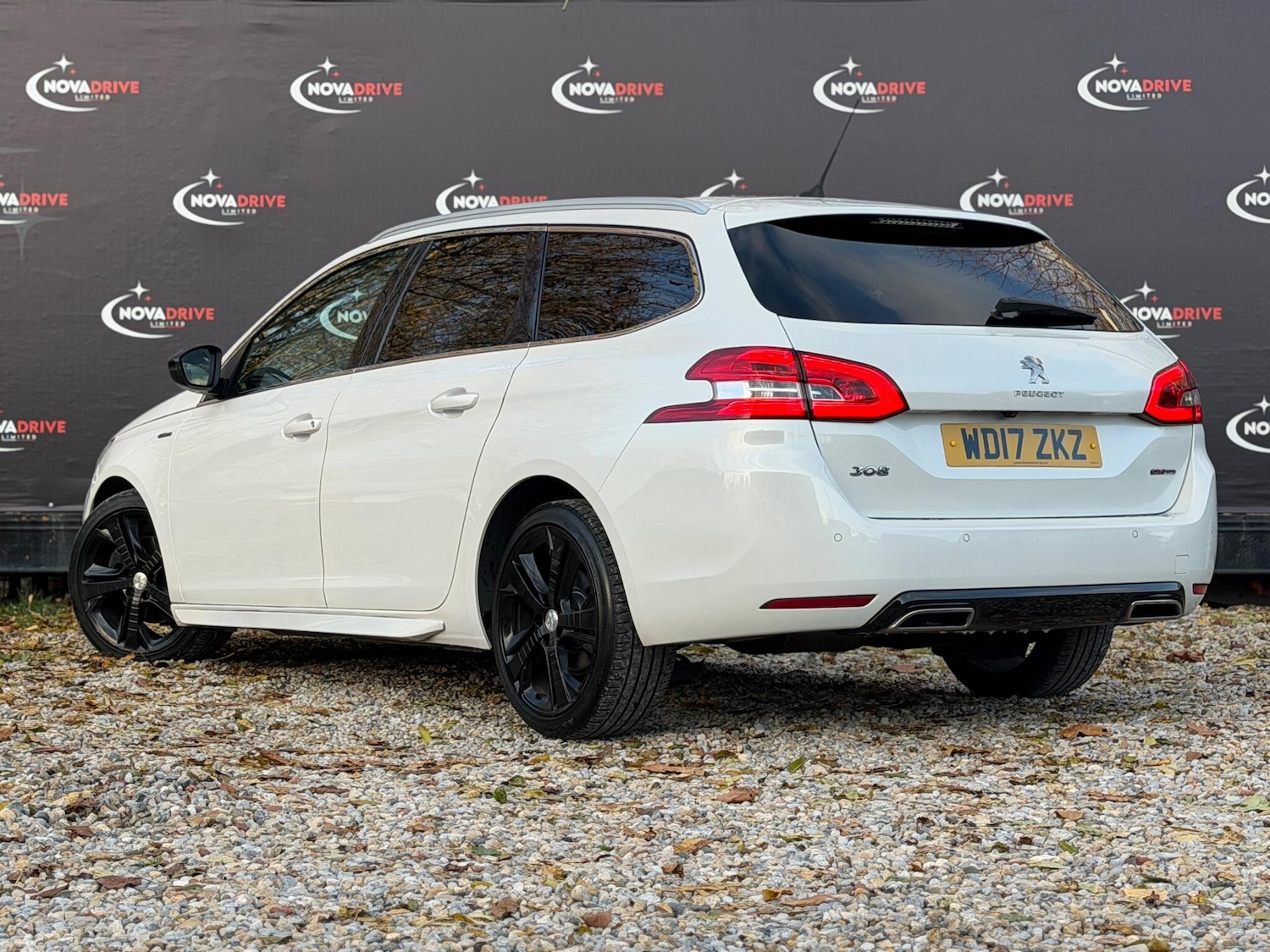 Used Peugeot 308 2017 for sale - 76607550: Photo 16