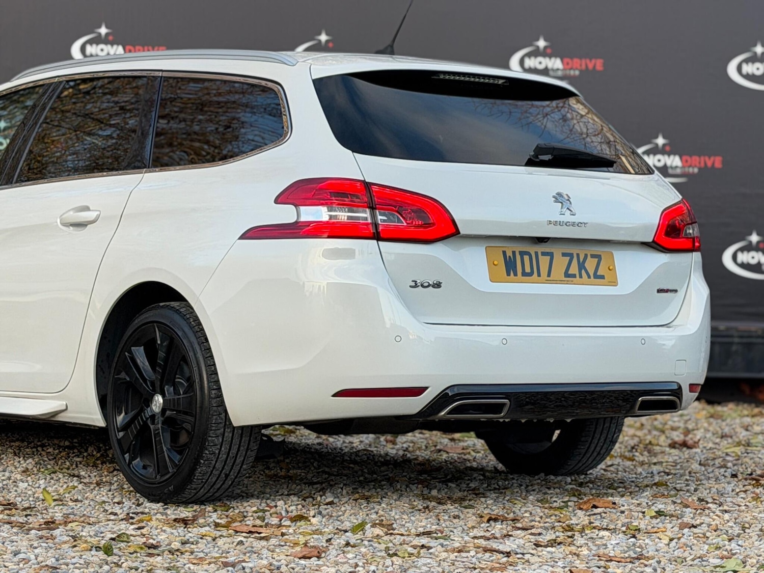 Used Peugeot 308 2017 for sale - 76607550: Photo 17