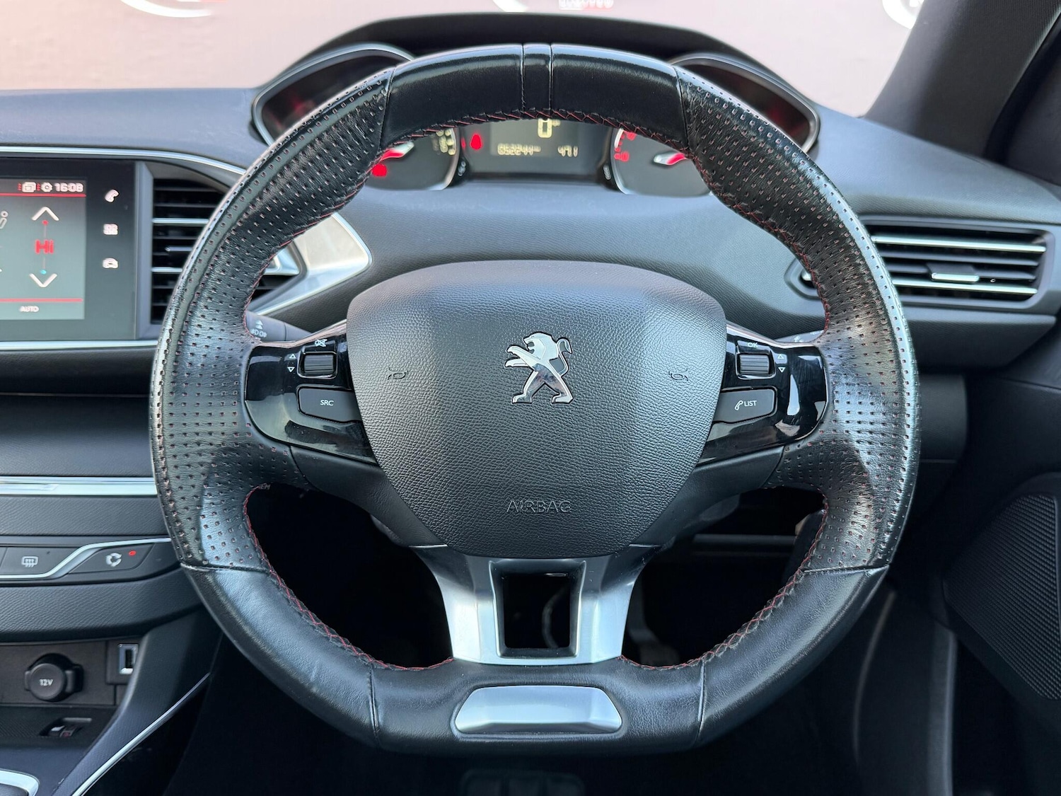 Used Peugeot 308 2017 for sale - 76607550: Photo 26