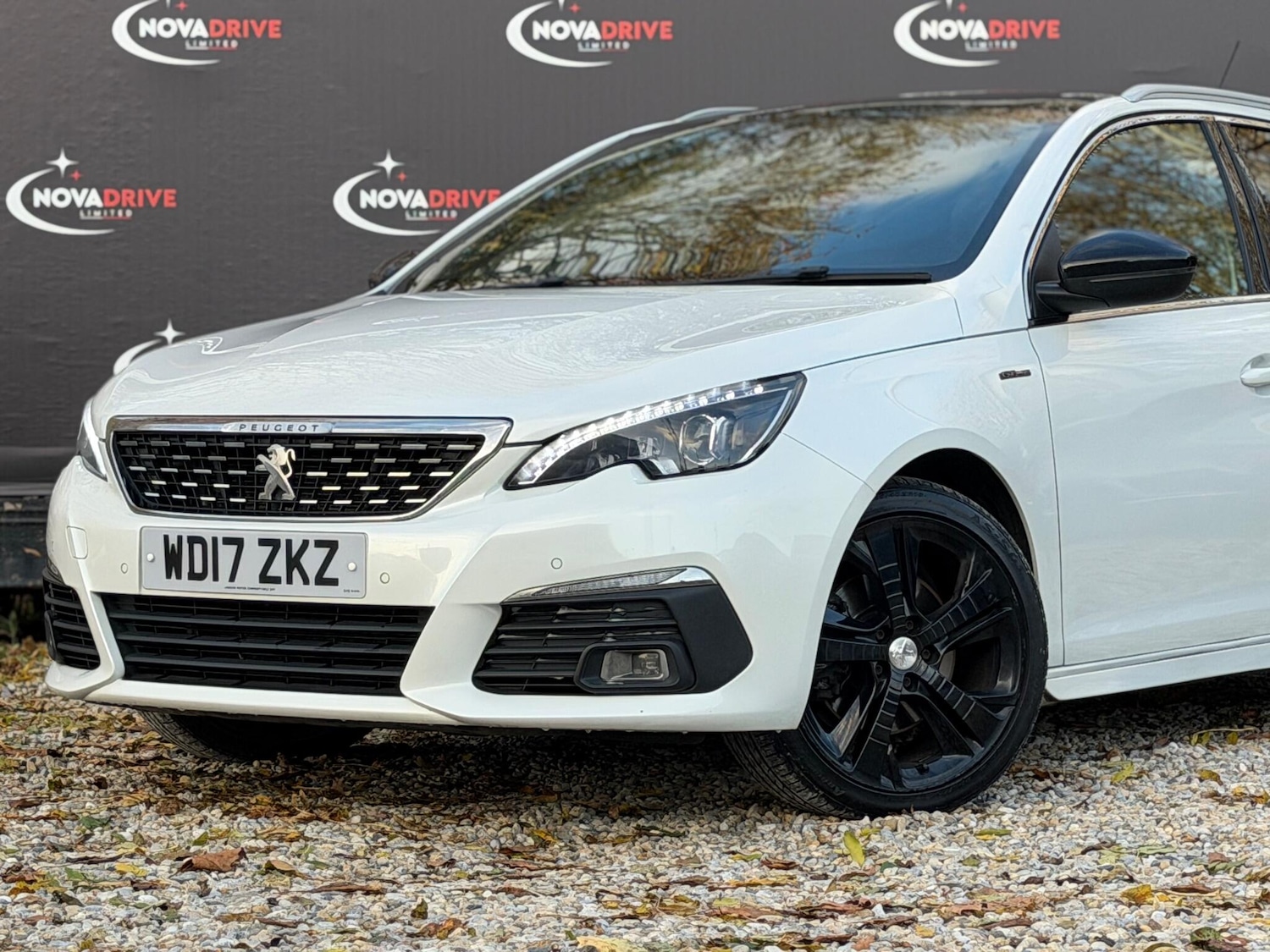 Used Peugeot 308 2017 for sale - 76607550: Photo 3