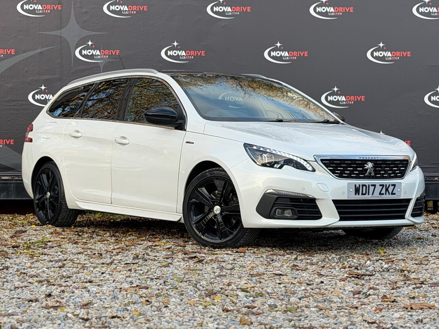 Used Peugeot 308 2017 for sale - 76607550: Photo 6