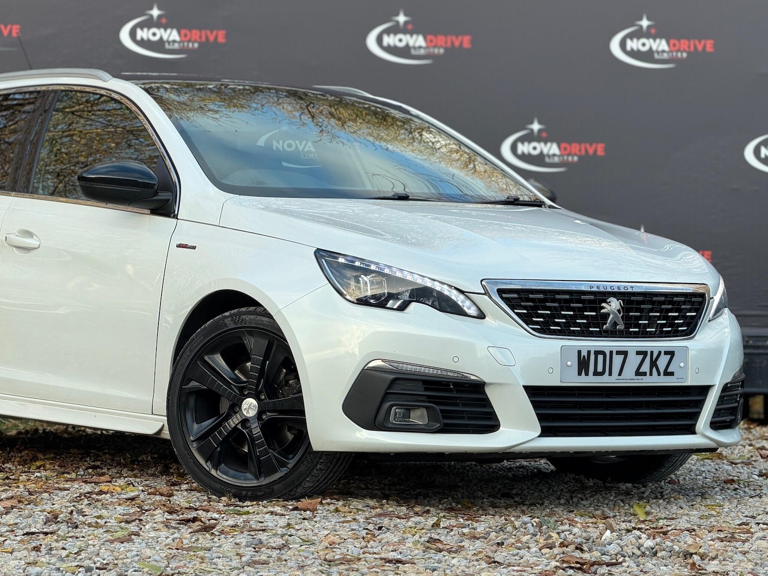 Used Peugeot 308 2017 for sale - 76607550: Photo 7