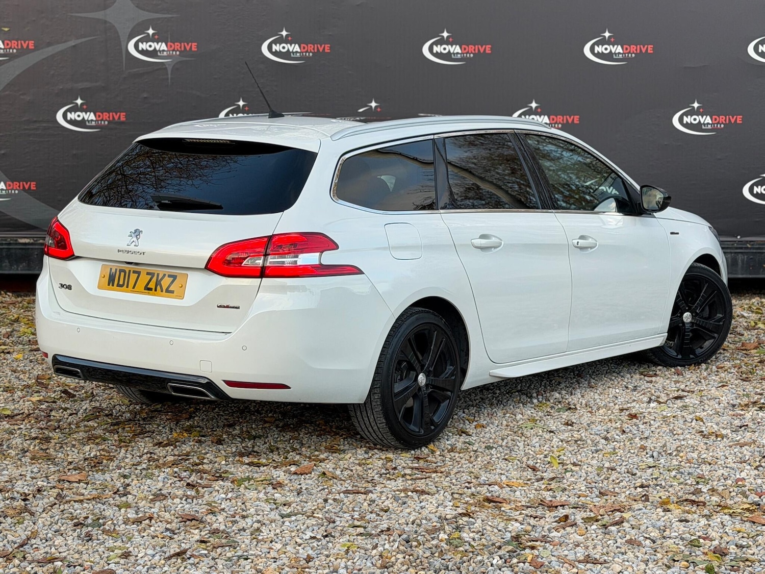 Used Peugeot 308 2017 for sale - 76607550: Photo 9