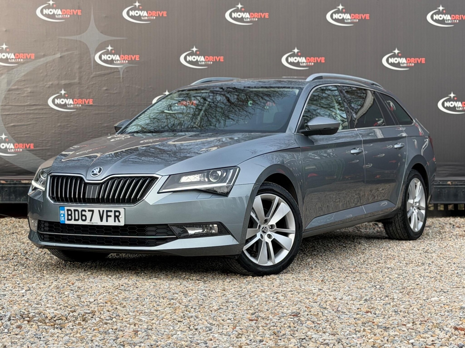 Used Skoda Superb 2017 for sale - 78220675: Photo 2