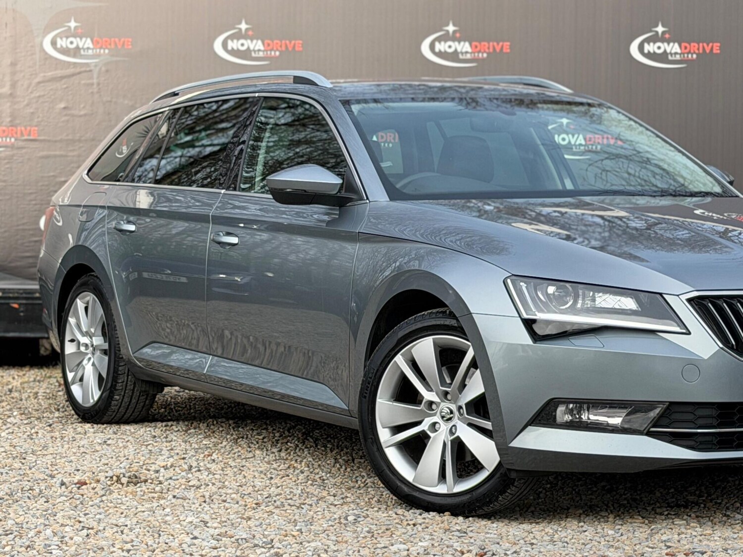 Used Skoda Superb 2017 for sale - 78220675: Photo 8