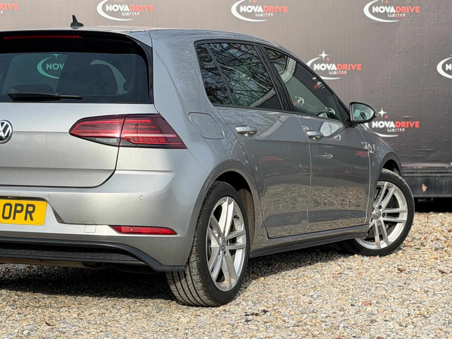 Used Volkswagen Golf 2018 for sale - 78220671: Photo 11