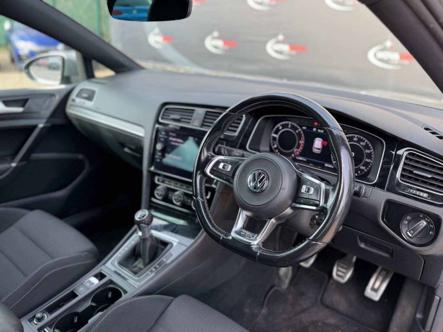 Used Volkswagen Golf 2018 for sale - 78220671: Photo 49