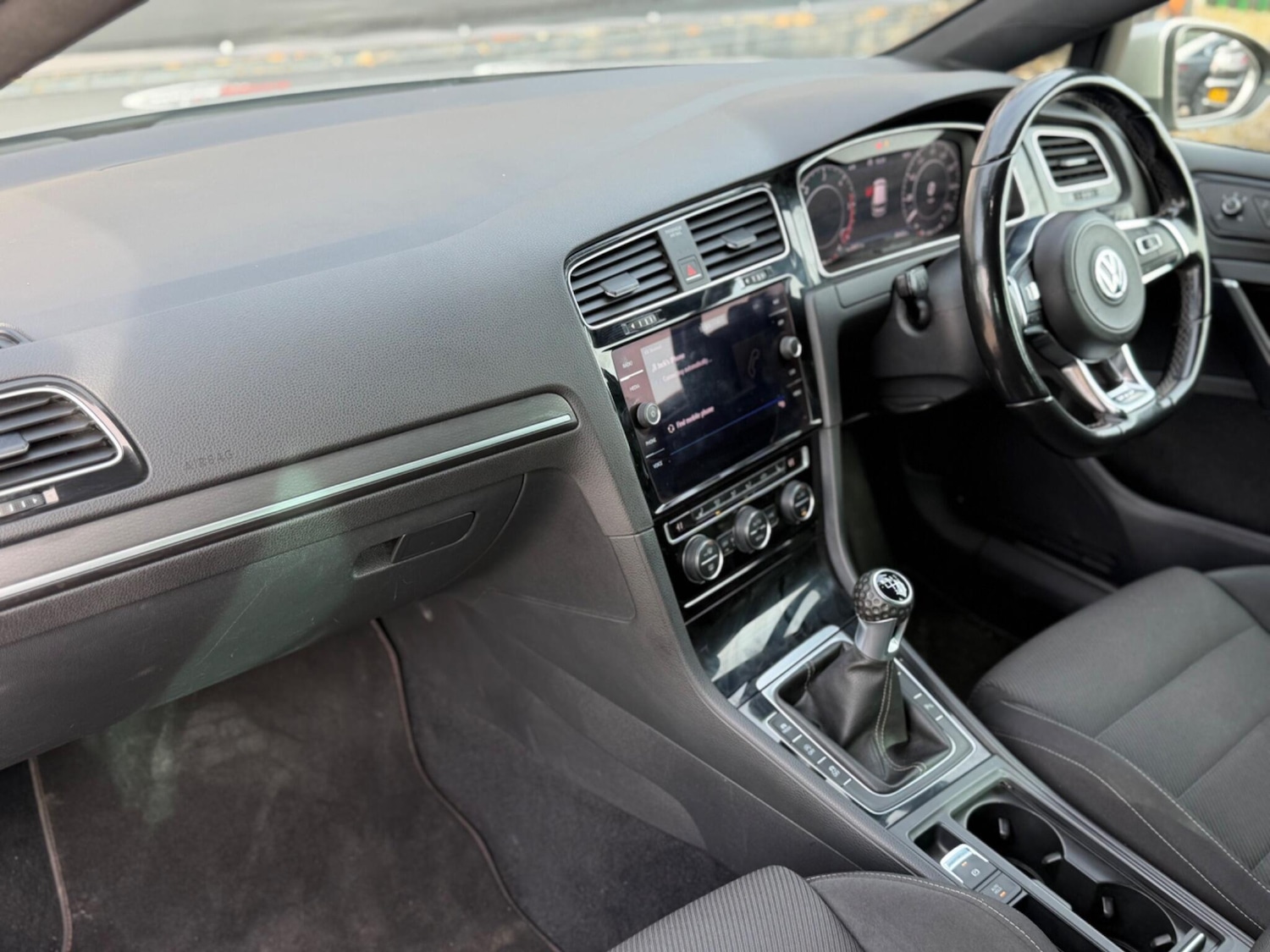 Used Volkswagen Golf 2018 for sale - 78220671: Photo 50