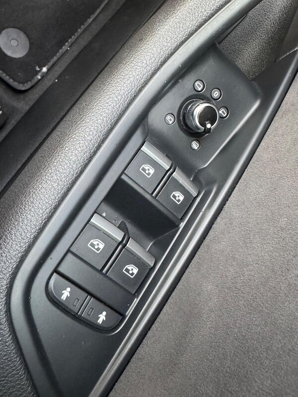 Used Audi A4 2017 for sale - 76123121: Photo 29