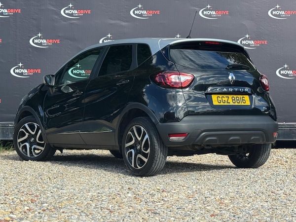 Used Renault Captur 2017 for sale - 76122917: Photo 16