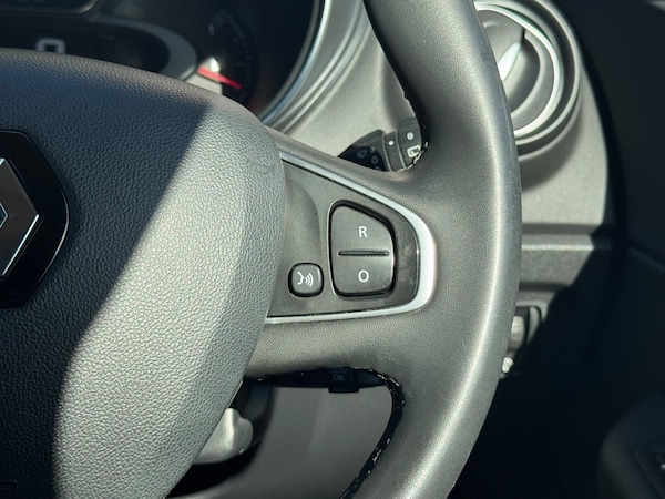 Used Renault Captur 2017 for sale - 76122917: Photo 26