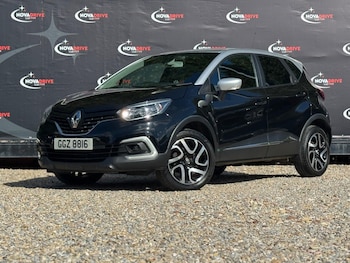 Used Renault Captur 2017 for sale - 76122917: Photo