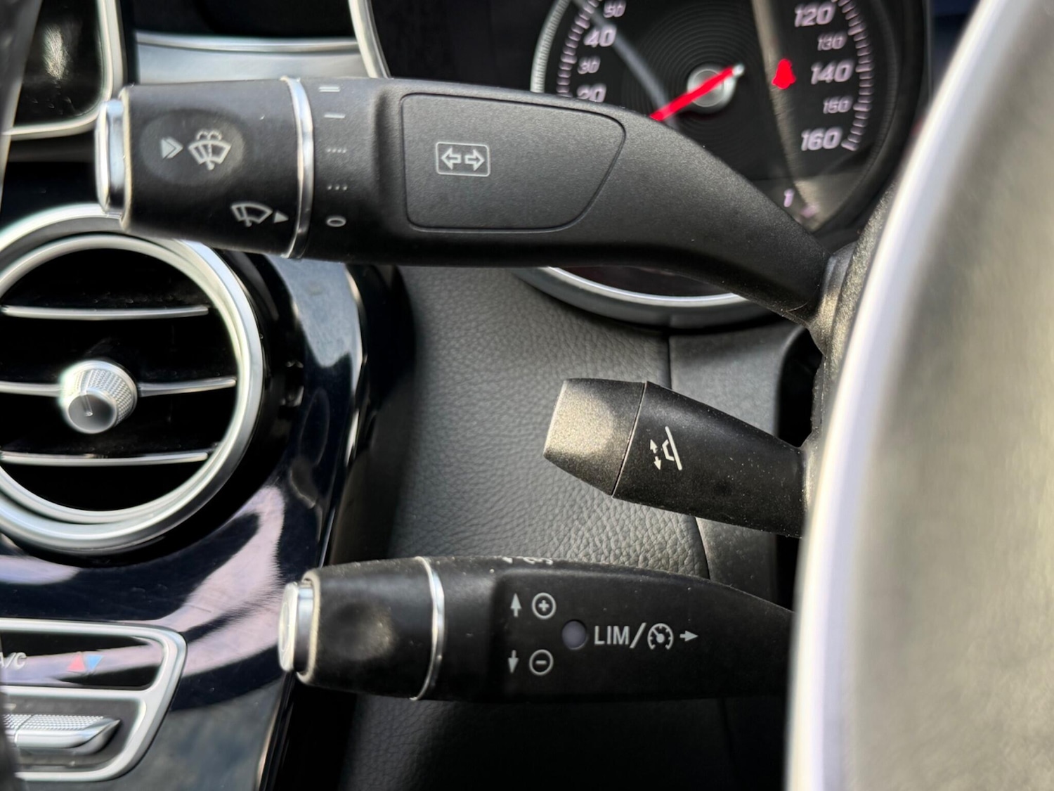 Used Mercedes-Benz C Class 2016 for sale - 78219943: Photo 38