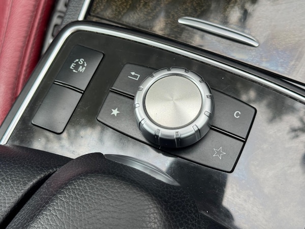 Used Mercedes-Benz E-Class 2015 for sale - 76151243: Photo 38