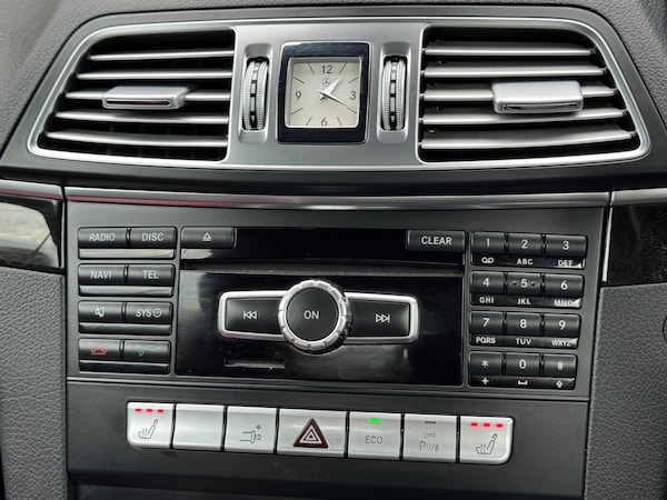 Used Mercedes-Benz E-Class 2015 for sale - 76151243: Photo 41