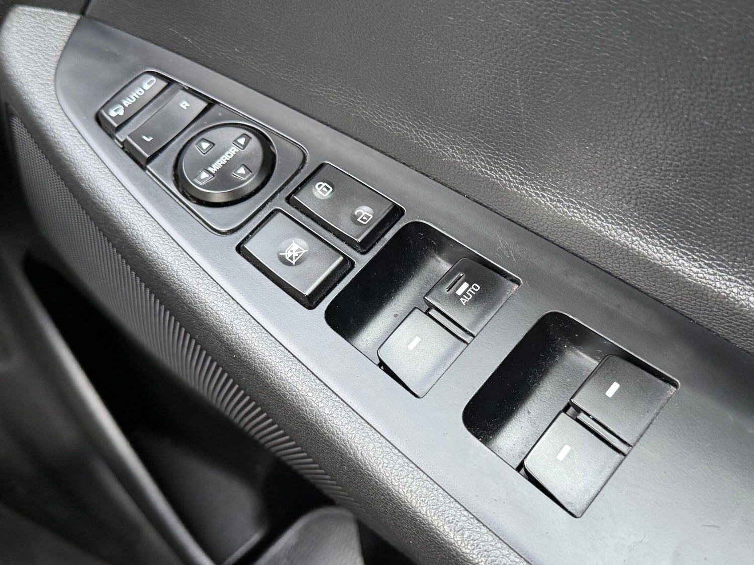 Used Hyundai TUCSON 2017 for sale - 77457451: Photo 25